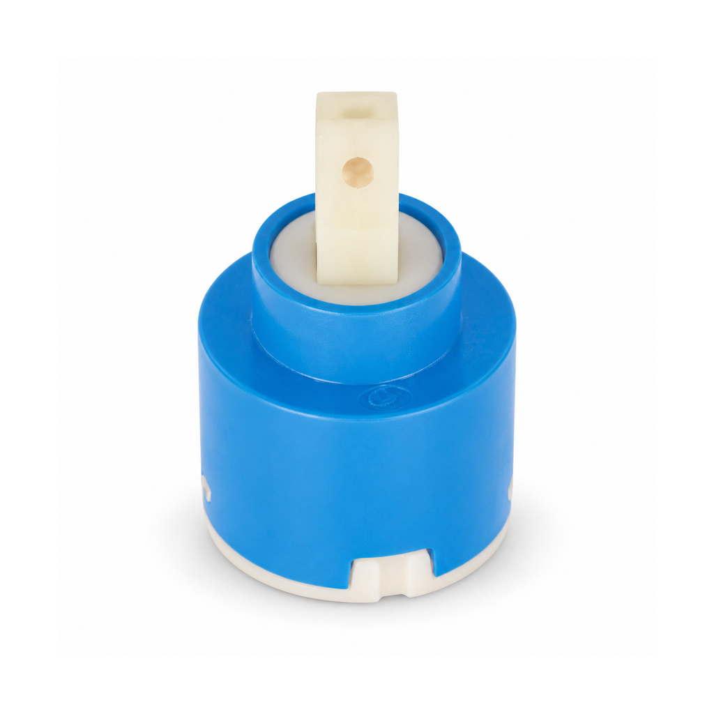 Cartucho para monocontrol de ducha de 40 mm sobre fondo blanco, producto completo.