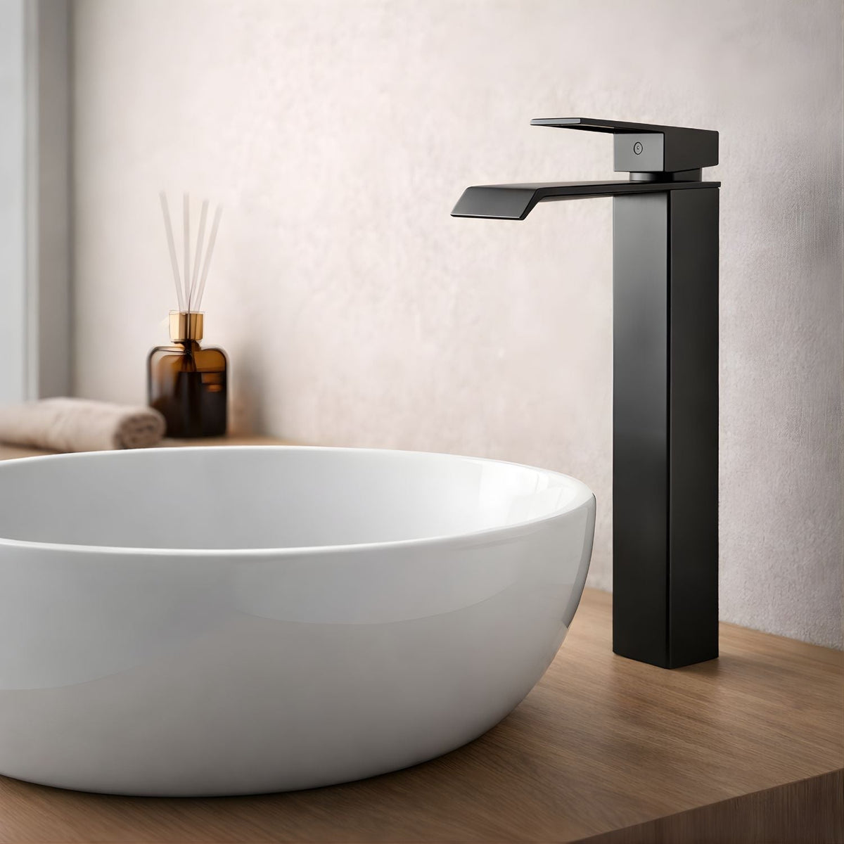 Grifería Monocontrol Alta Cascada Gris Para Lavamanos 28 cm