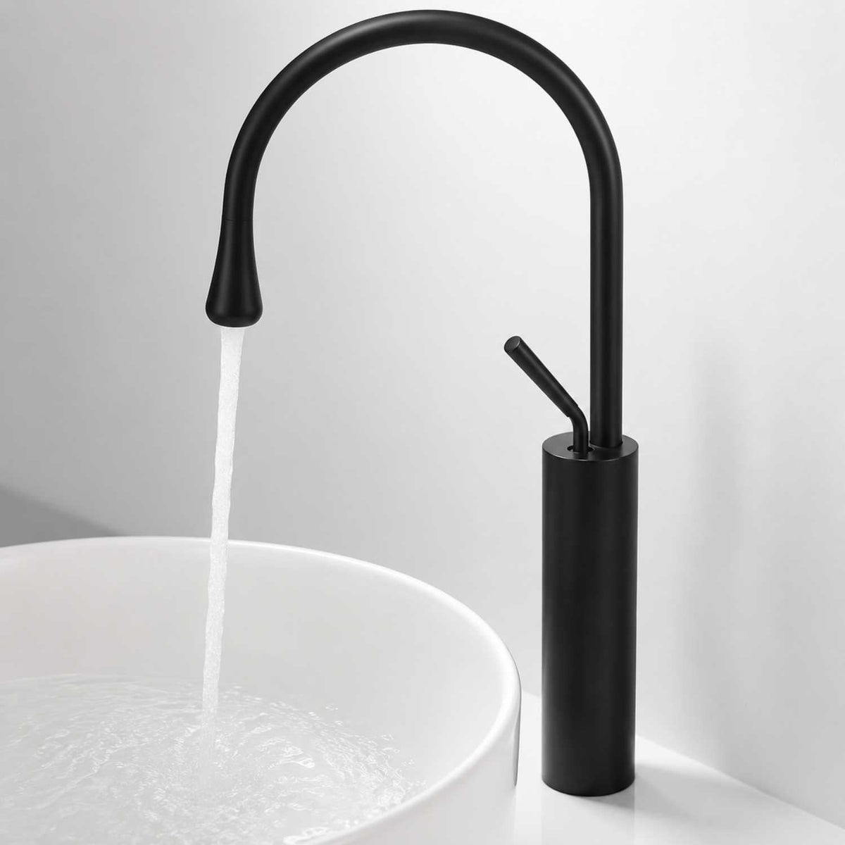 Grifería Monocontrol Alta Akira Negro Mate Para Lavamanos 46 cm