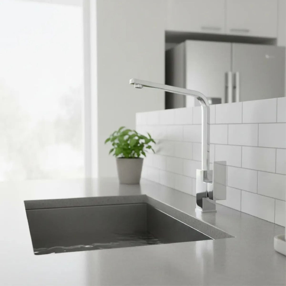 Grifería Monocontrol Vertical Düsseldorf Cromada para Lavaplatos con Alcance de 24 cm