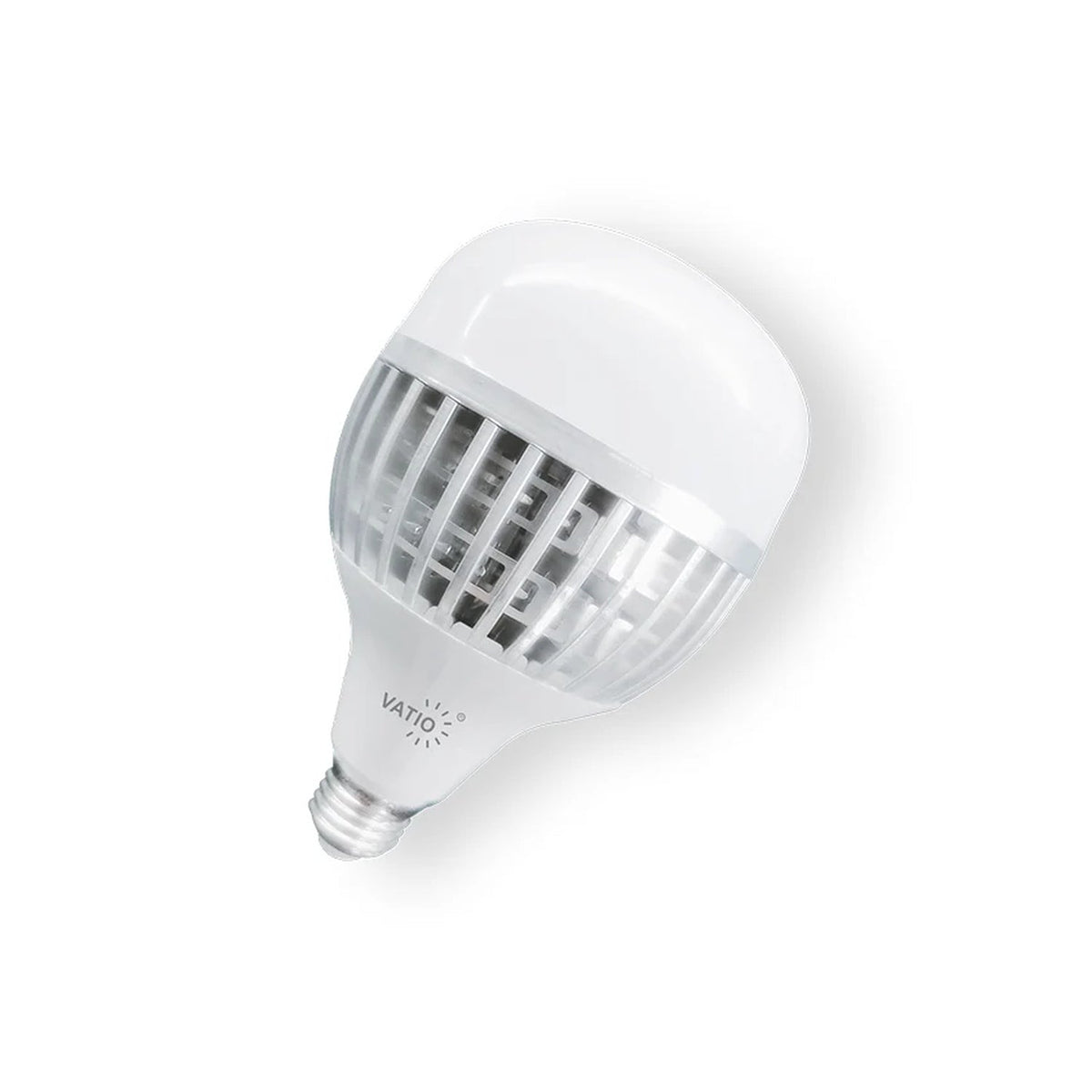 Bombillo LED De Alta Potencia 100 W E27 Luz Fría sobre fondo blanco